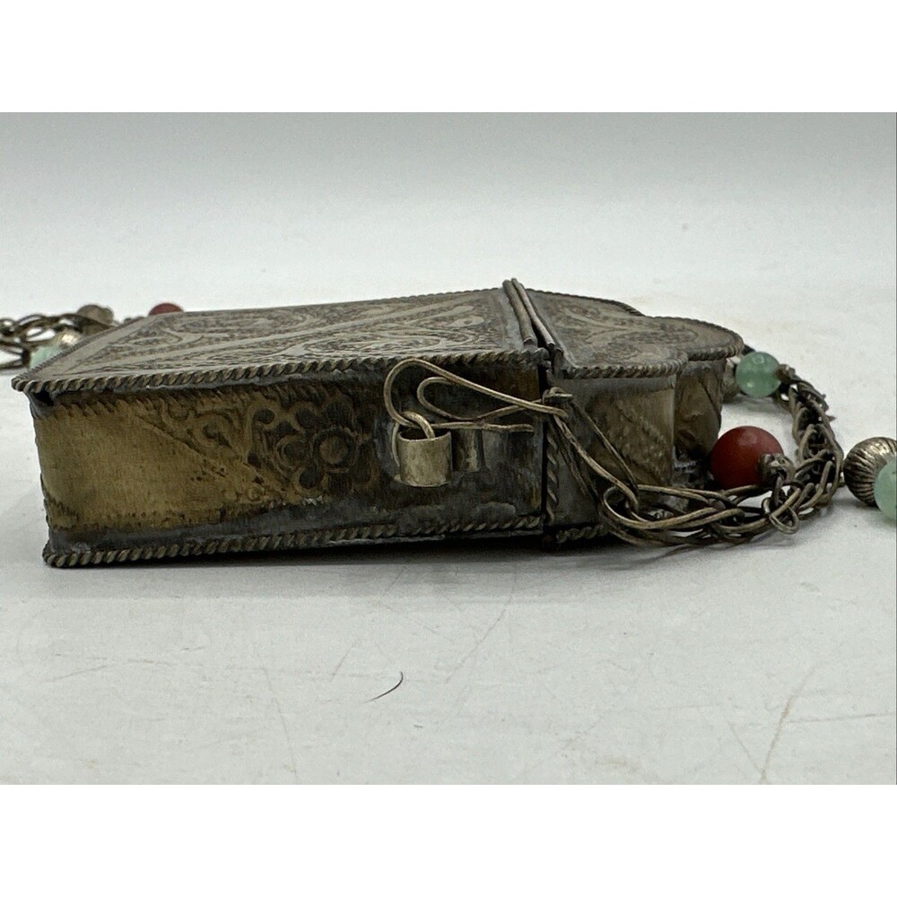 Vintage Prayer Box Holder Necklace Tibetan Beaded Chain Handmade - Picture 10 of 16